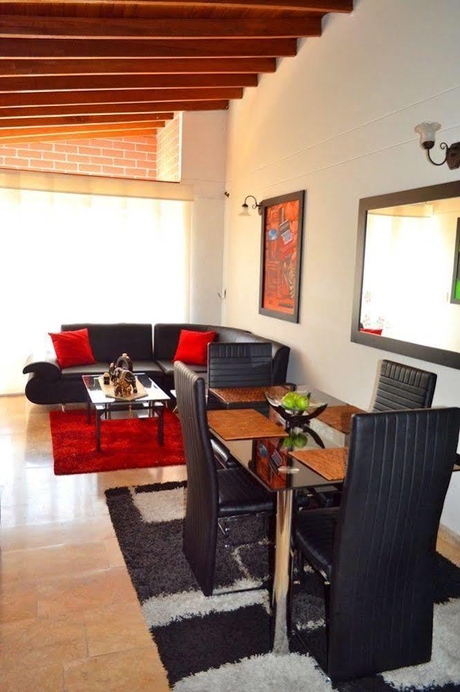 Casa Blanca Laureles Hotel