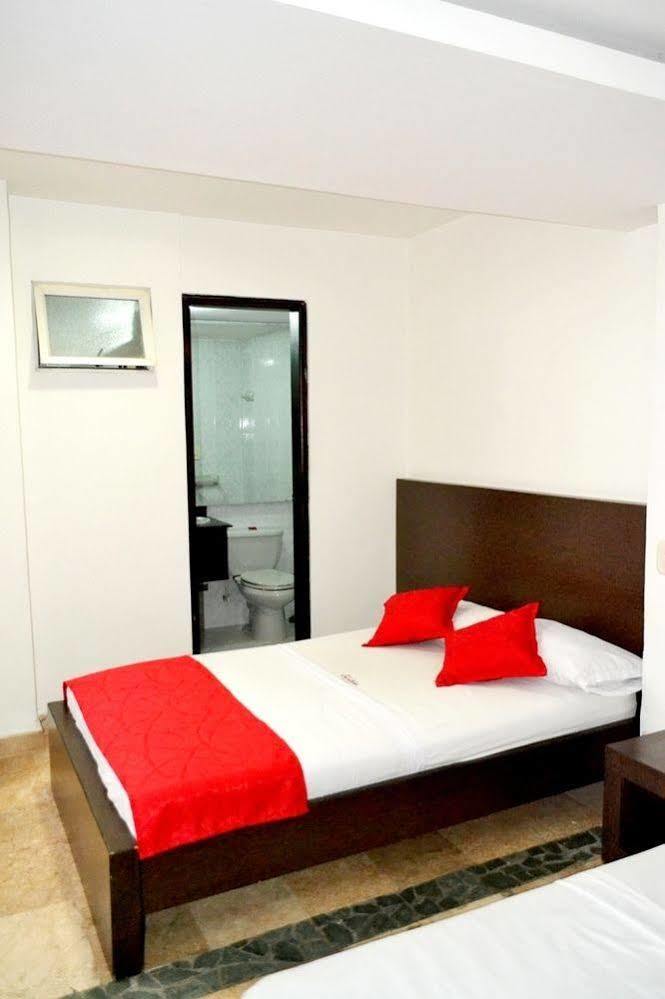 Casa Blanca Laureles Medellín